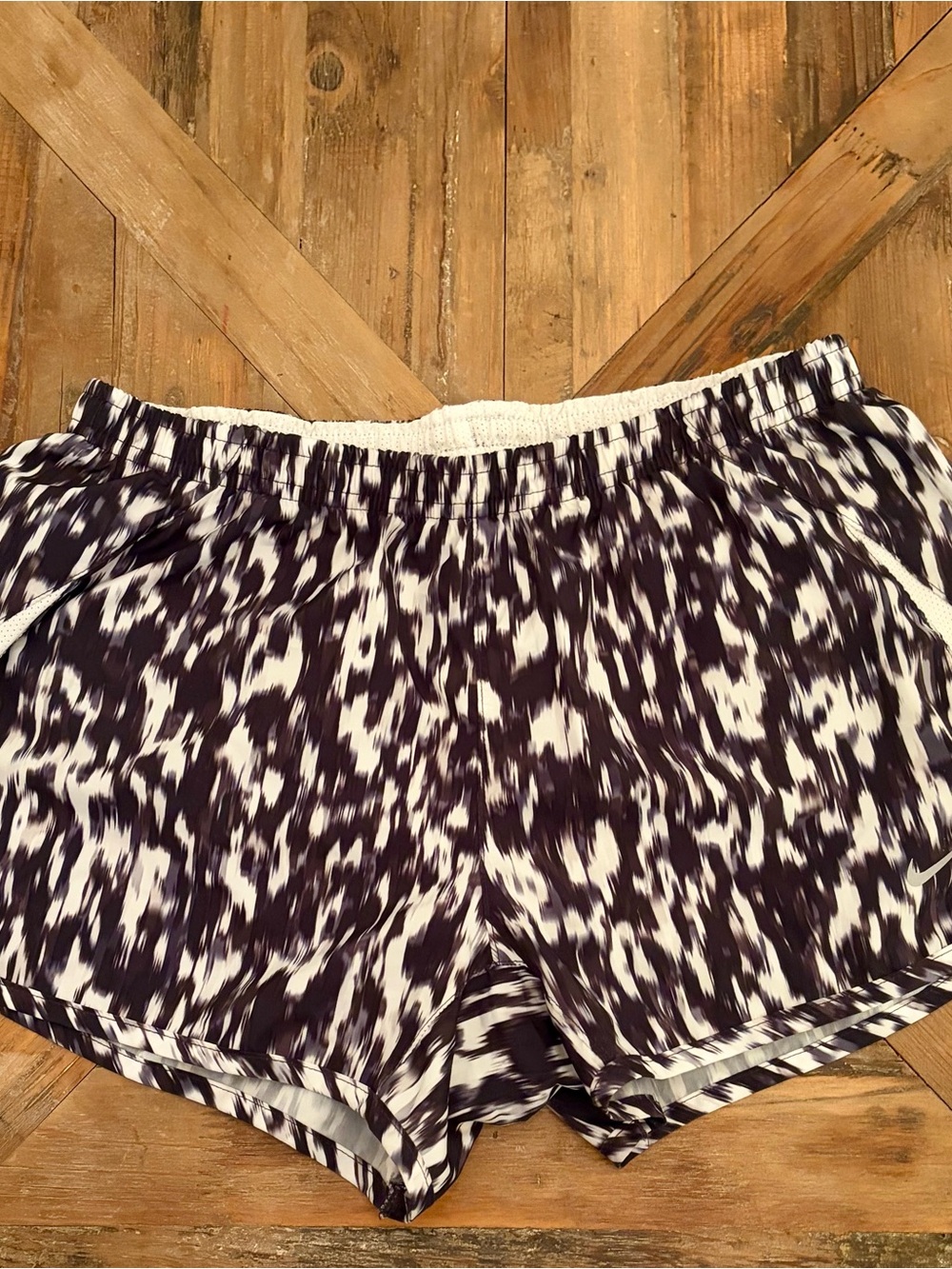 Nike Women’s Black and White Patterned Athletic Shorts